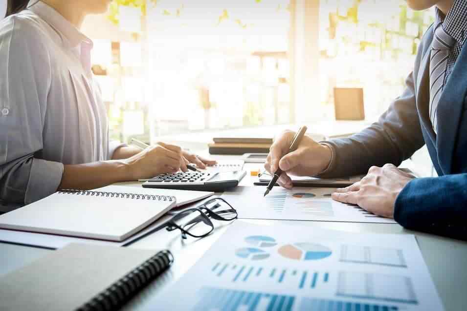 Remarkable And Complete CRM Software For Better Sales